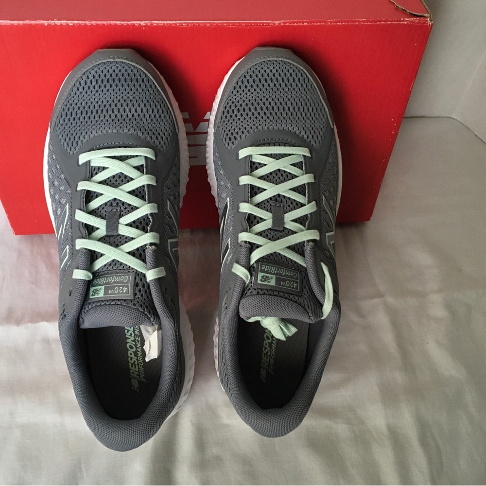 New Balance Women's Gray Running Shoes